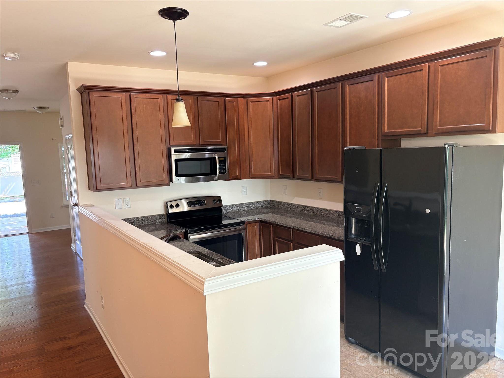 305 Sandy Spring Lane Clover, SC 29710 - Photo 6 of 22