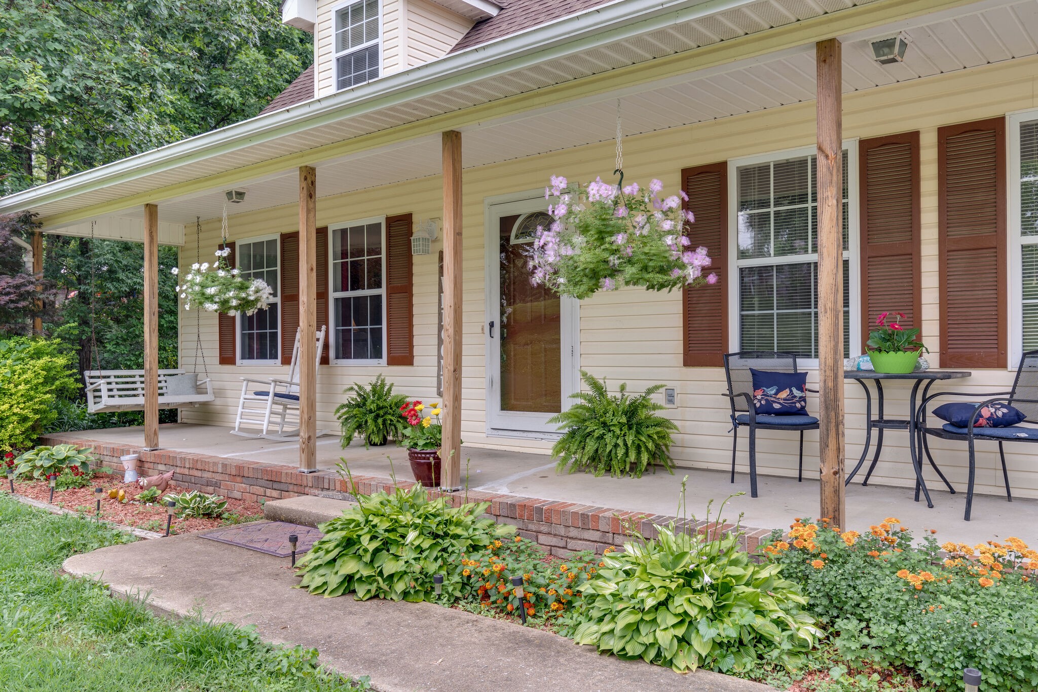 644 Old Florence Pulaski Road Leoma, TN 38468 - Photo 4 of 32 Gallery Image 4