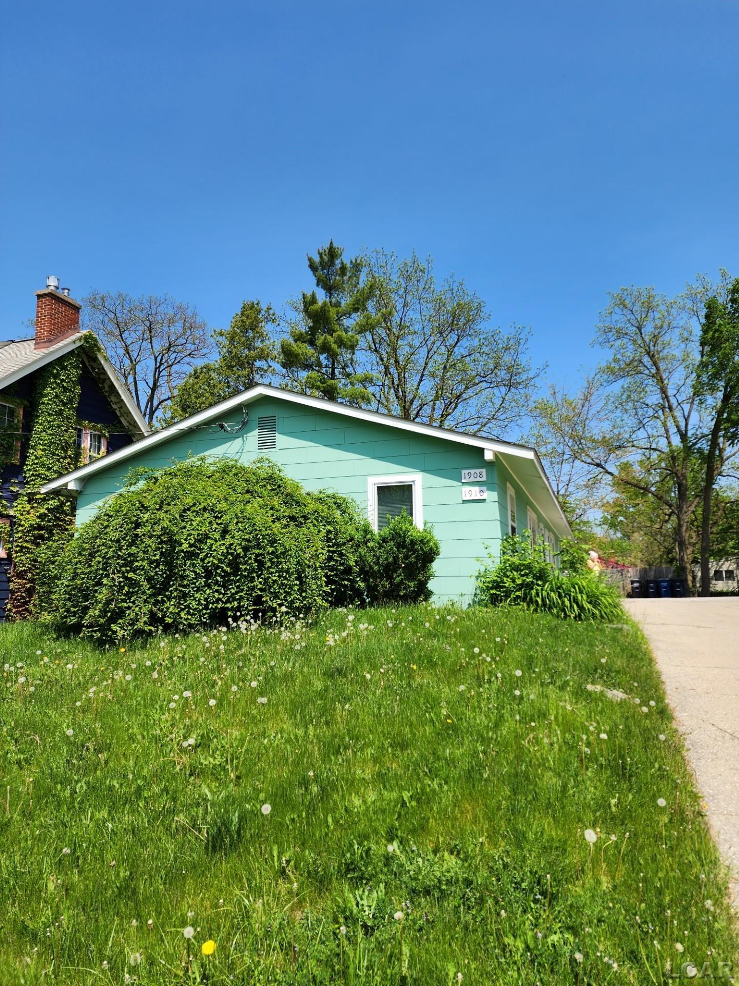 1910 Jackson Road Ann Arbor, MI 48103 - Photo 10 of 10