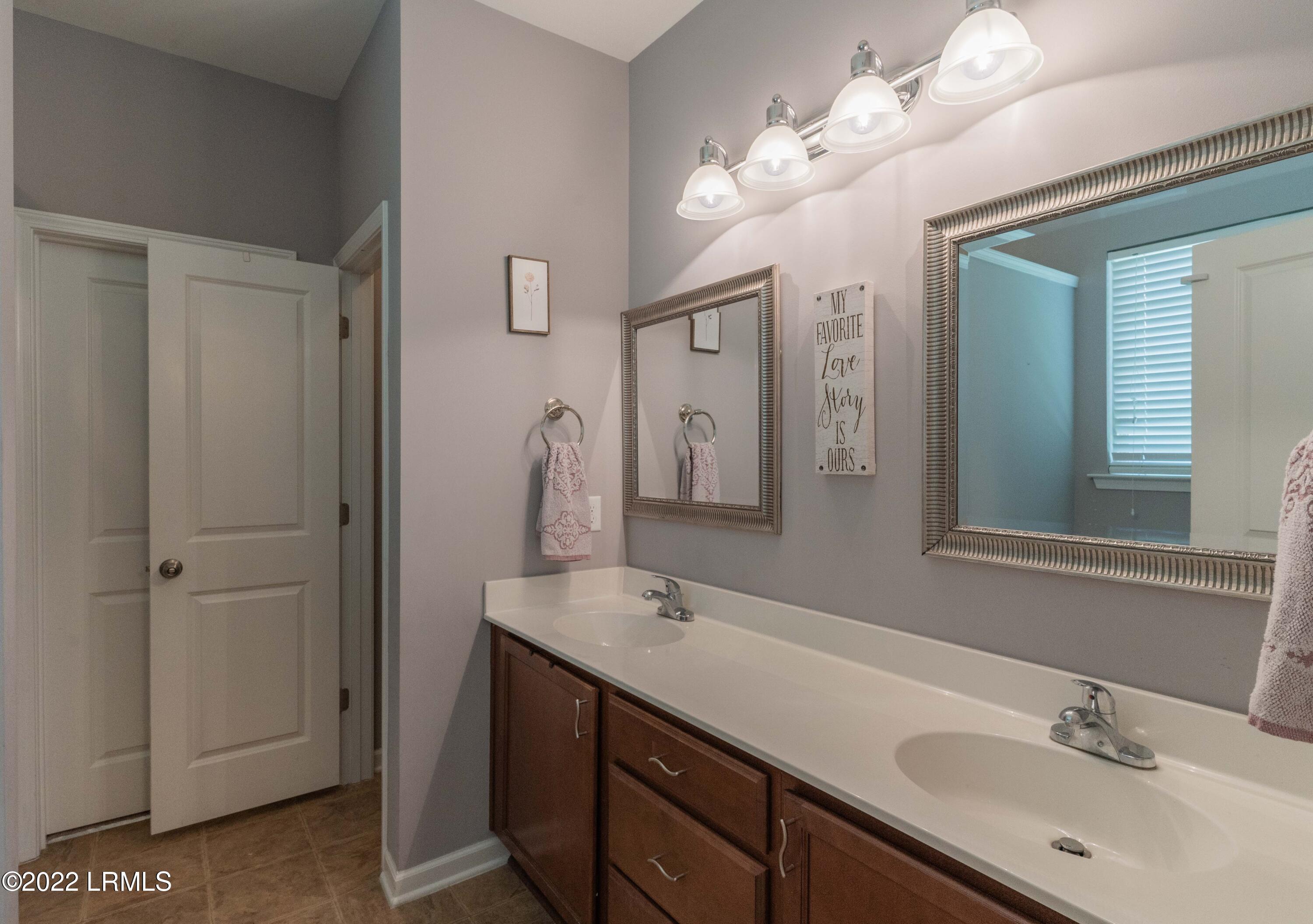 115 Crabble Mill Drive Bluffton, SC 29909 - Photo 17 of 43 115 Crabble Mill dr (23 of 44)