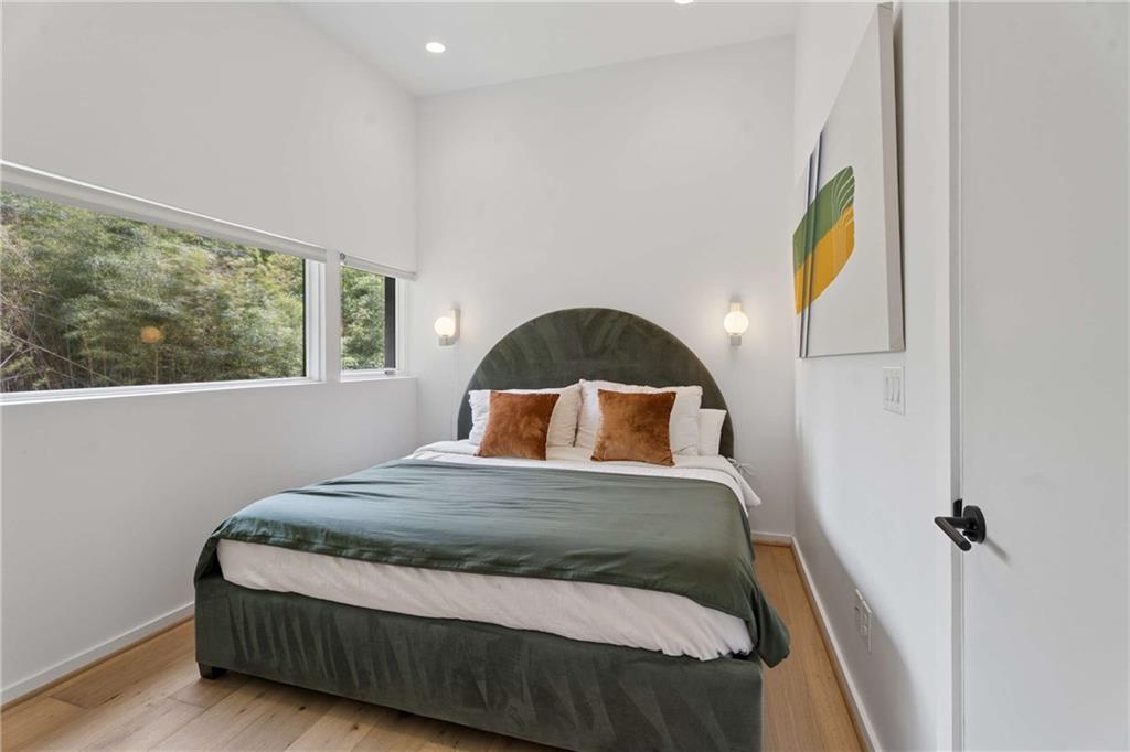 829 North Avenue Northeast, Unit 2 Atlanta, GA 30306 - Photo 20 of 36