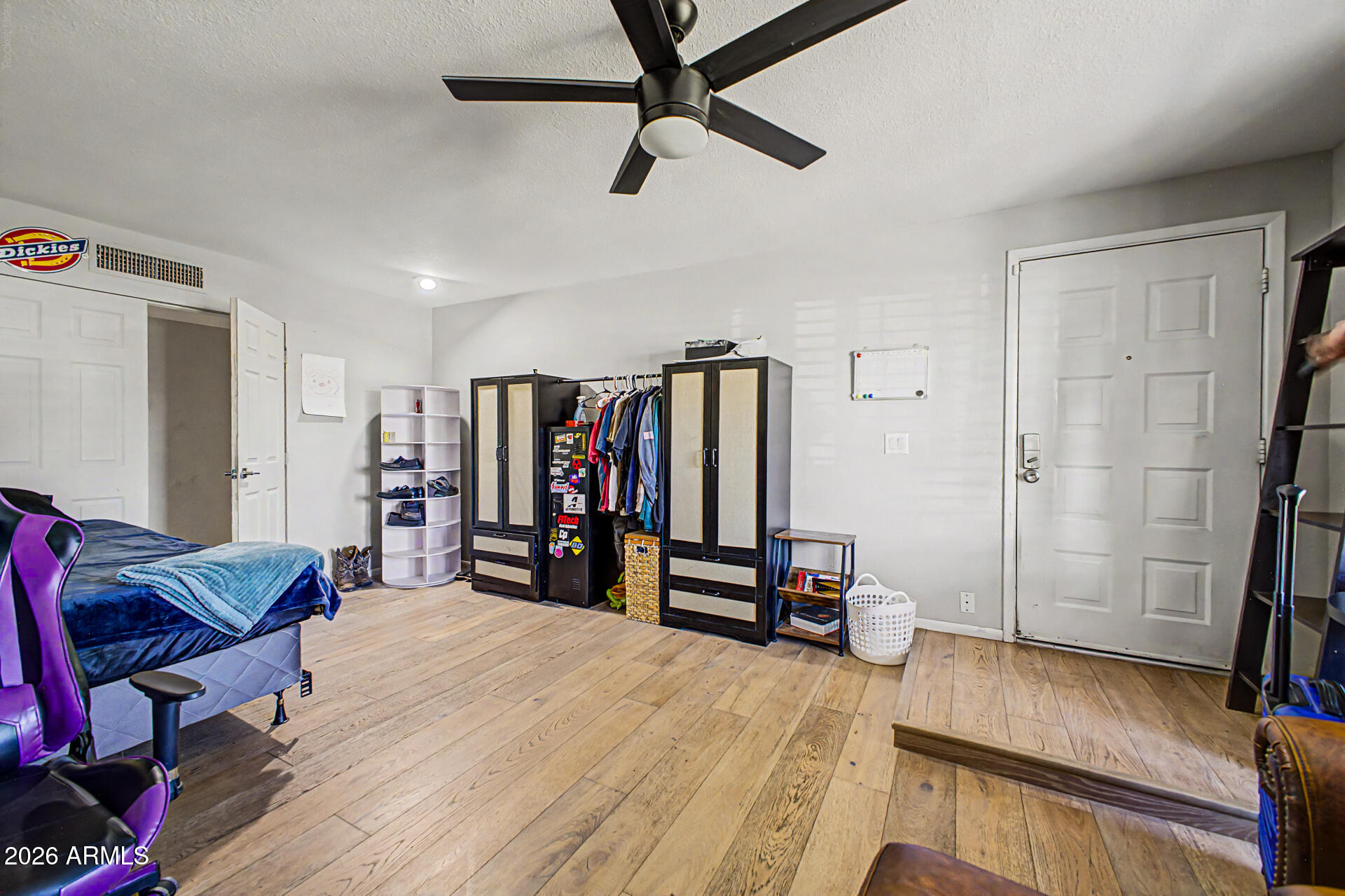 2914 West Redfield Road Phoenix, AZ 85053 - Photo 8 of 13 21-Redfield