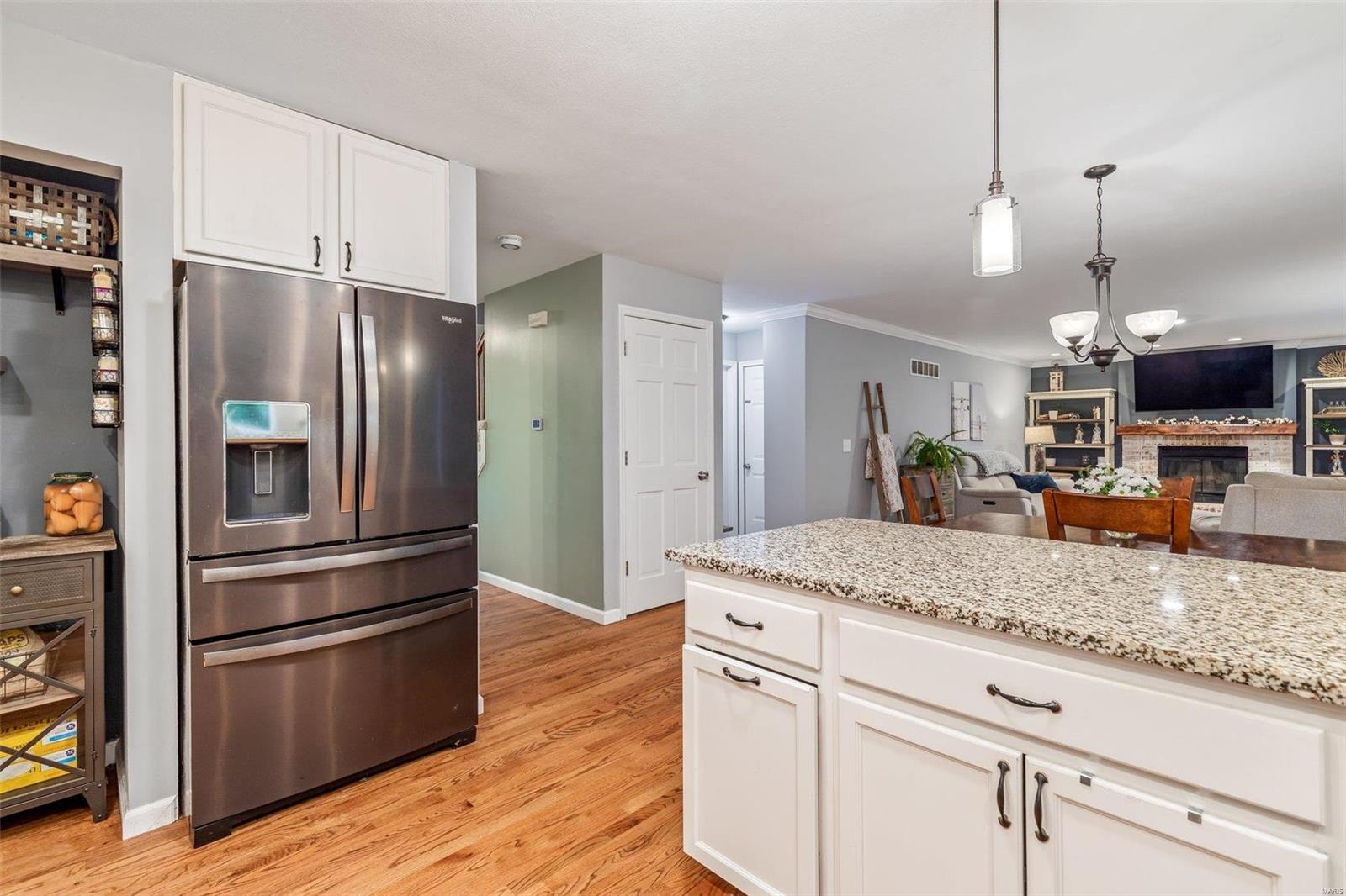 7010 Stony Ridge Road St. Louis, MO 63129 - Photo 11 of 50 Gallery Image 11