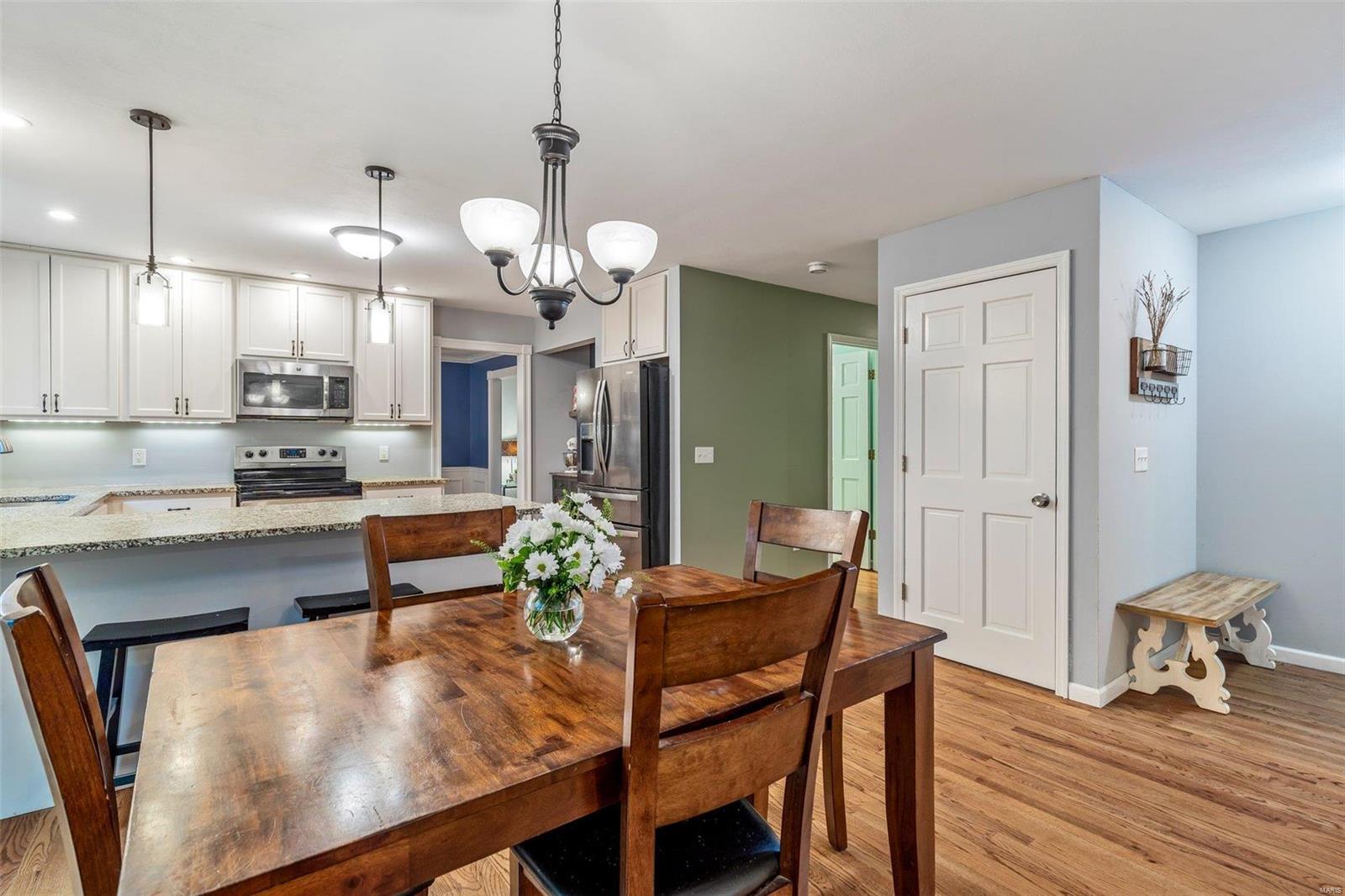 7010 Stony Ridge Road St. Louis, MO 63129 - Photo 14 of 50 Gallery Image 14