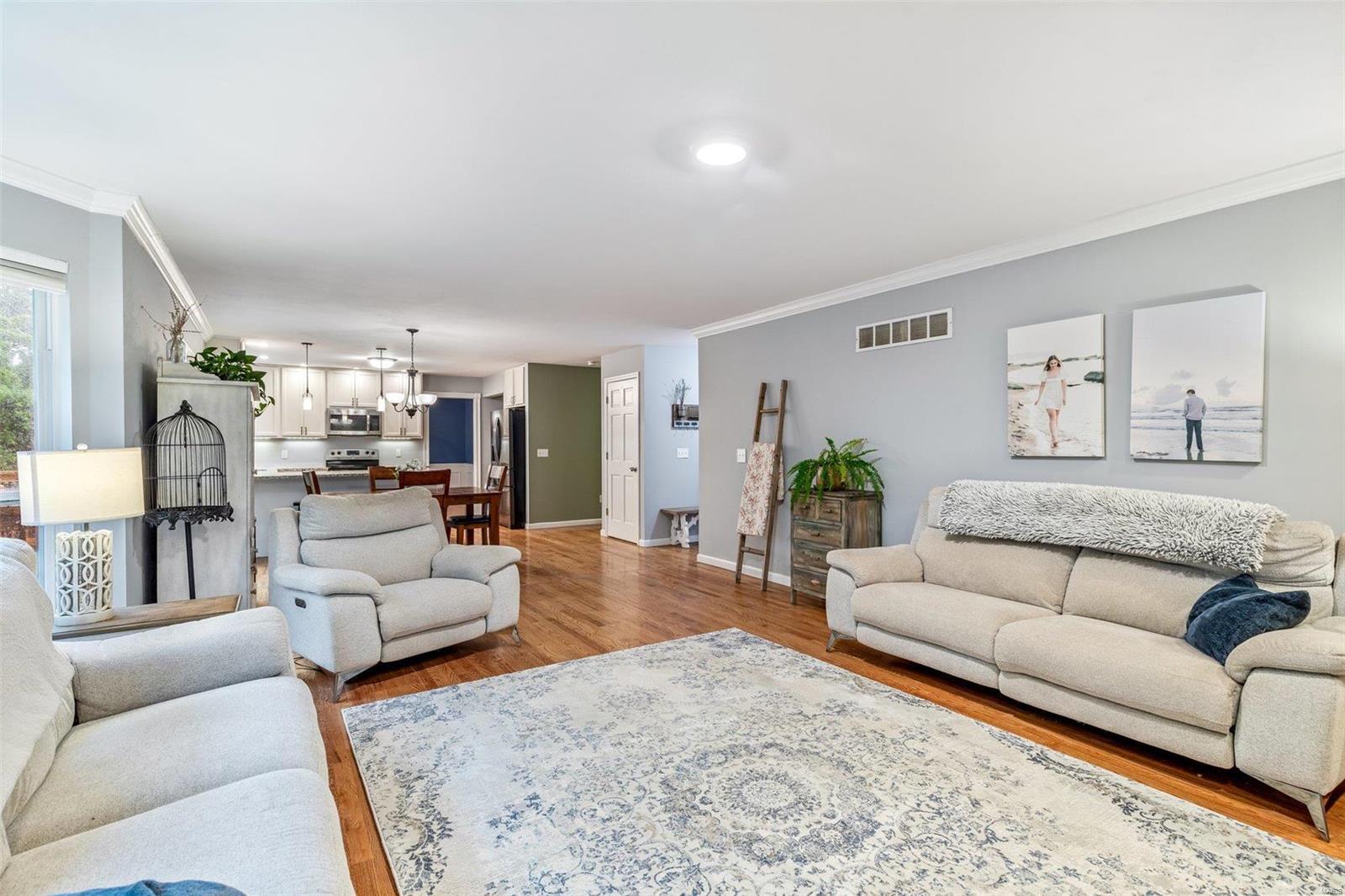 7010 Stony Ridge Road St. Louis, MO 63129 - Photo 17 of 50 Gallery Image 17