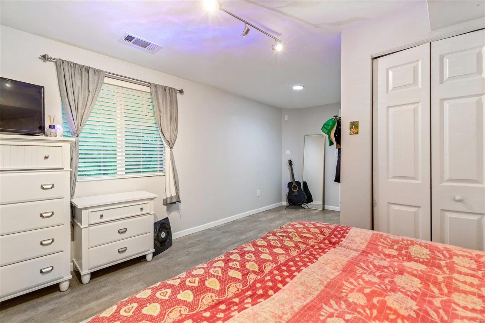 7010 Stony Ridge Road St. Louis, MO 63129 - Photo 34 of 50 Gallery Image 34