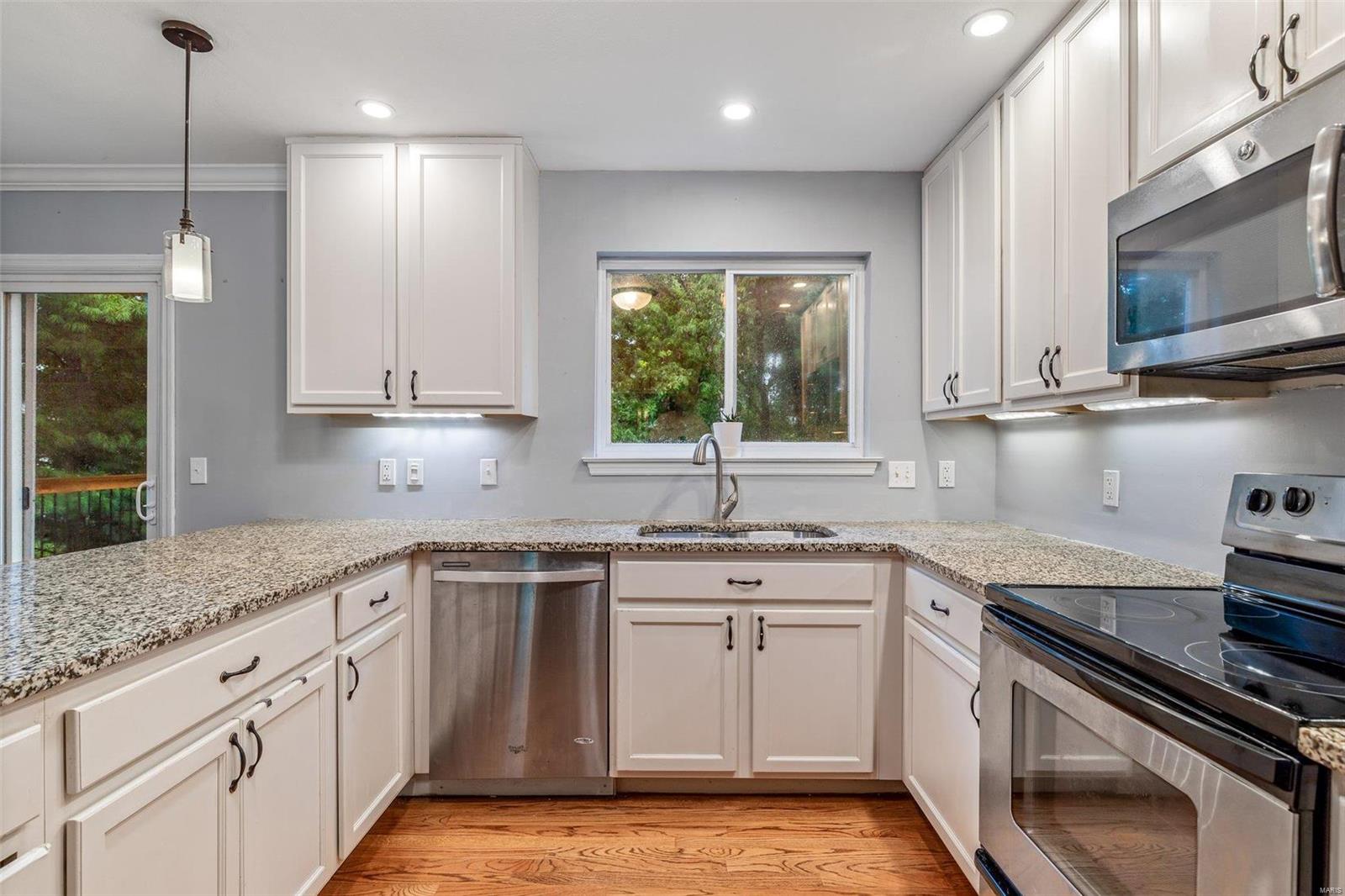 7010 Stony Ridge Road St. Louis, MO 63129 - Photo 9 of 50 Gallery Image 9