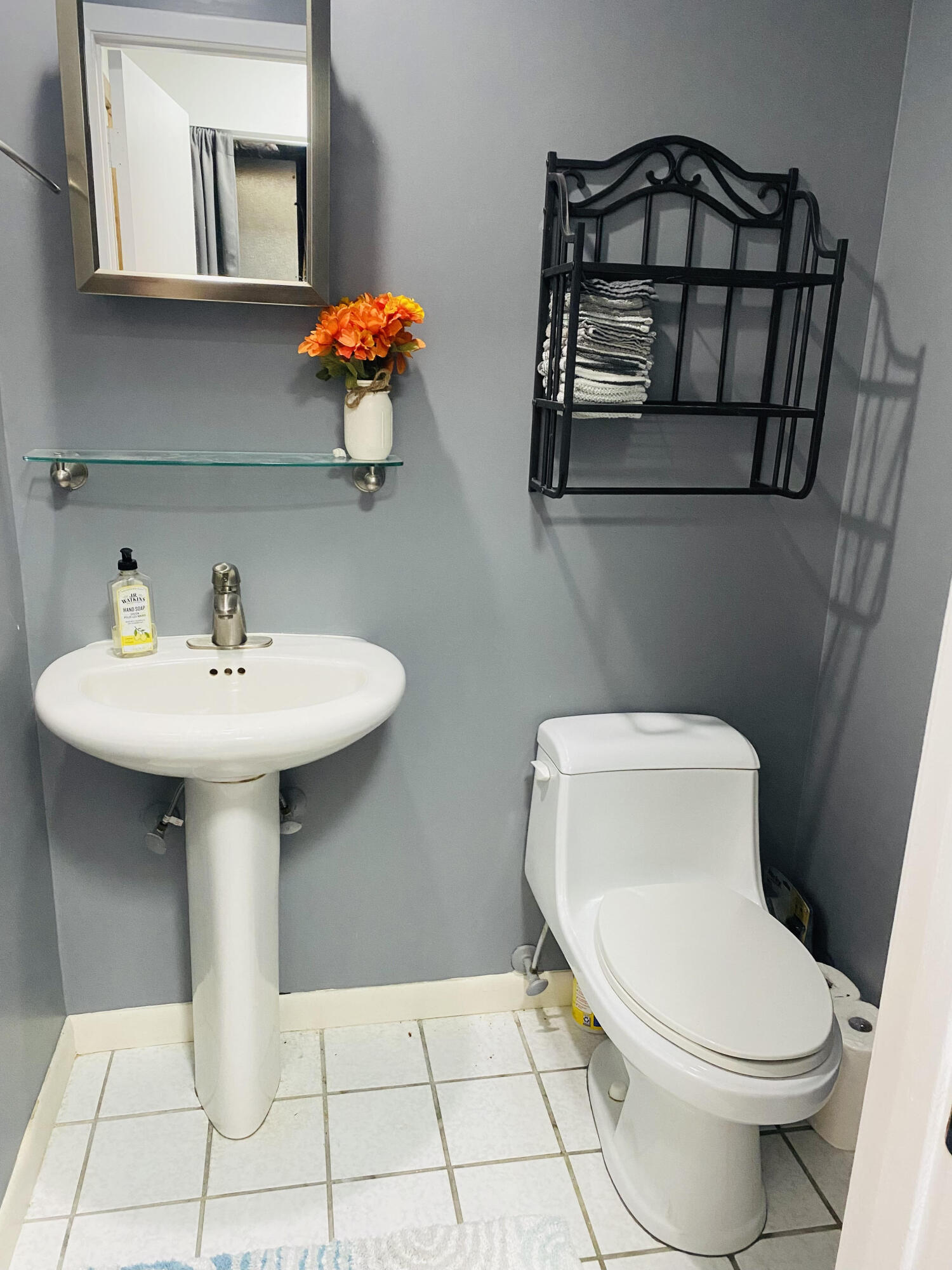 6018 Indrio Road, Unit H6 Fort Pierce, FL 34951 - Photo 8 of 15 half bath