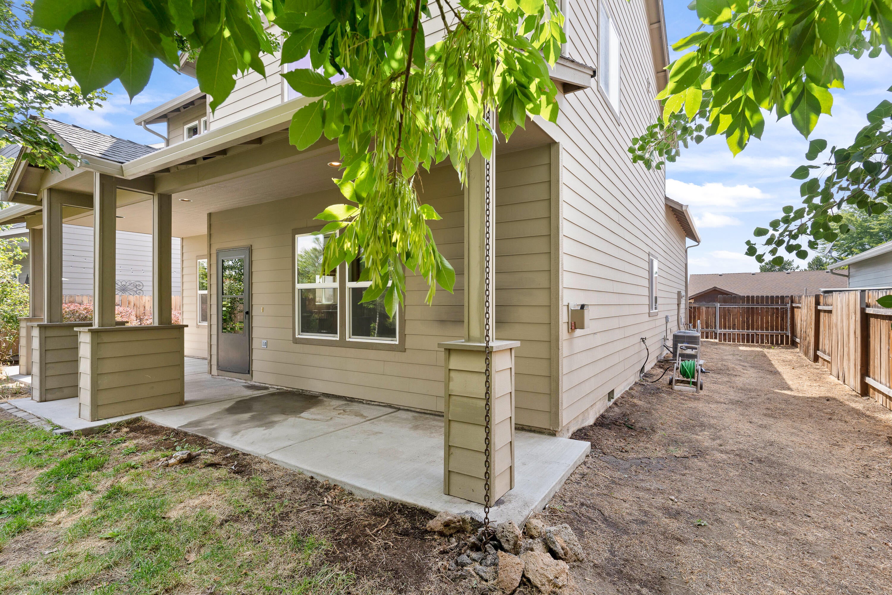 1351 Southwest 27th Street Redmond, OR 97756 - Photo 3 of 24 DSC09000-2-Edit