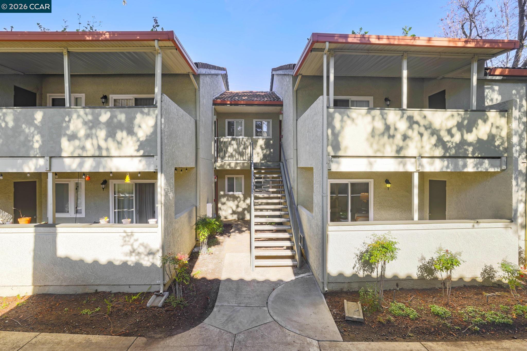 1505 Kirker Pass Road, Unit 164 Concord, CA 94521 - Photo 10 of 29 a front view of a house