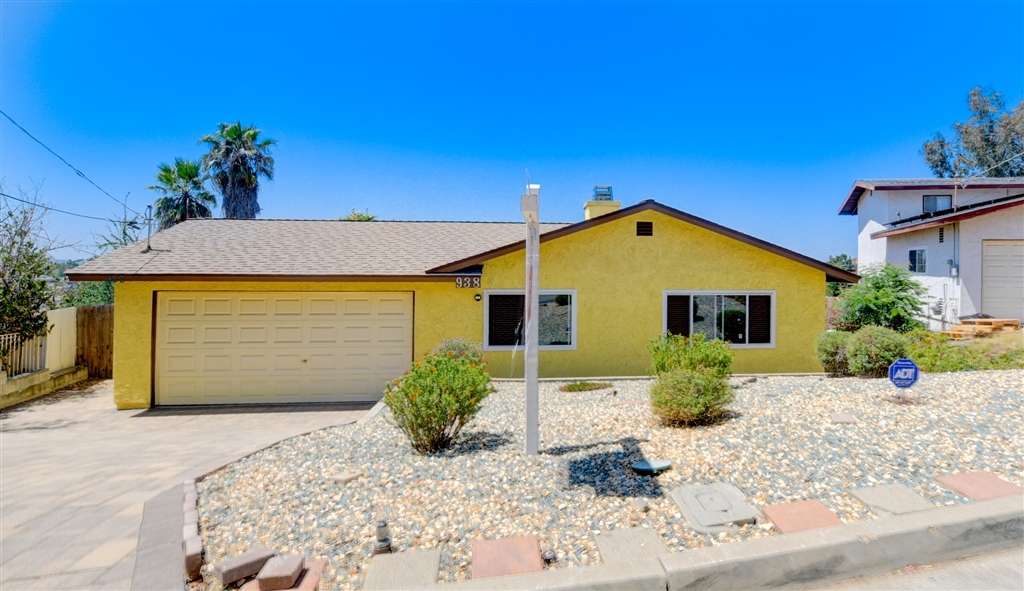 938 Maya Street Spring Valley, CA 91977 - Photo 3 of 23