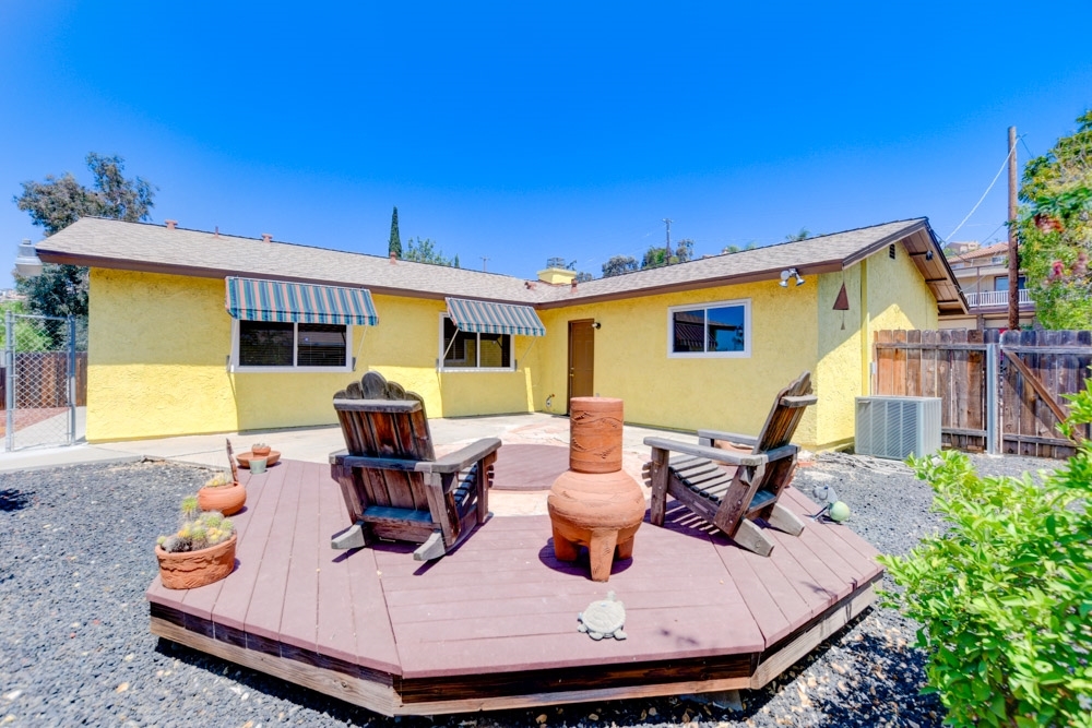 938 Maya Street Spring Valley, CA 91977 - Photo 4 of 23