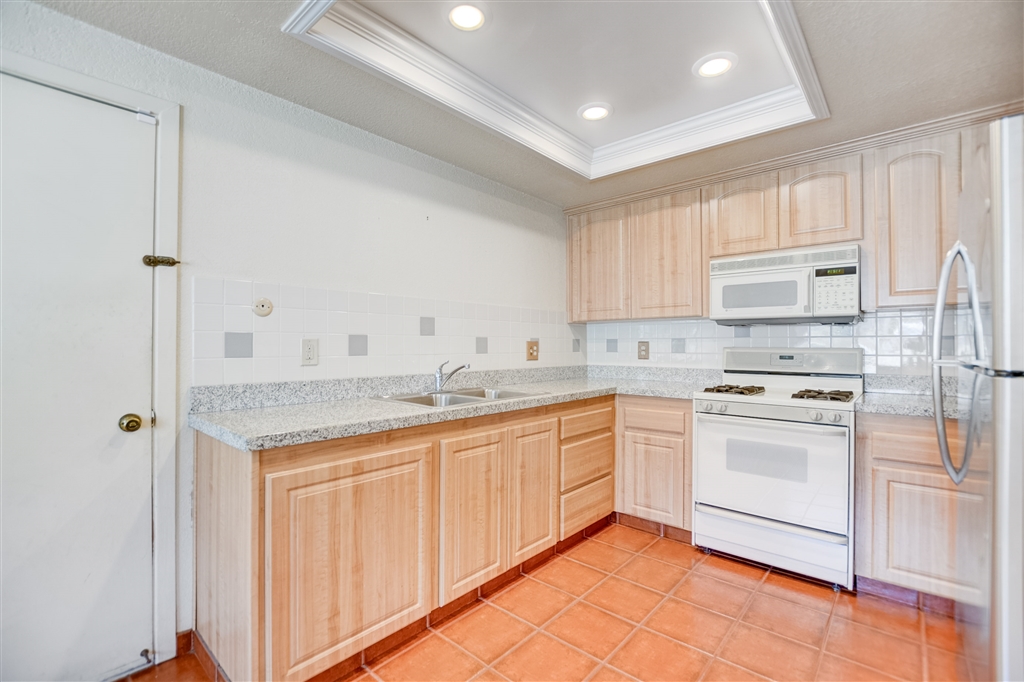 938 Maya Street Spring Valley, CA 91977 - Photo 8 of 23