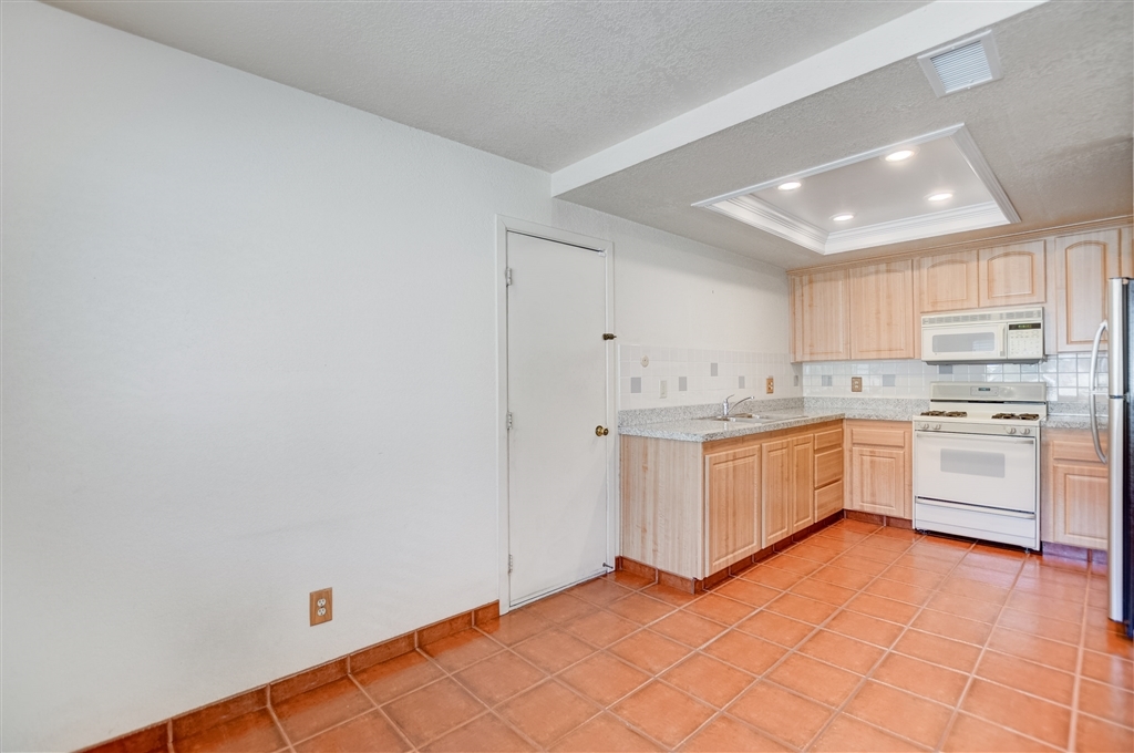 938 Maya Street Spring Valley, CA 91977 - Photo 9 of 23
