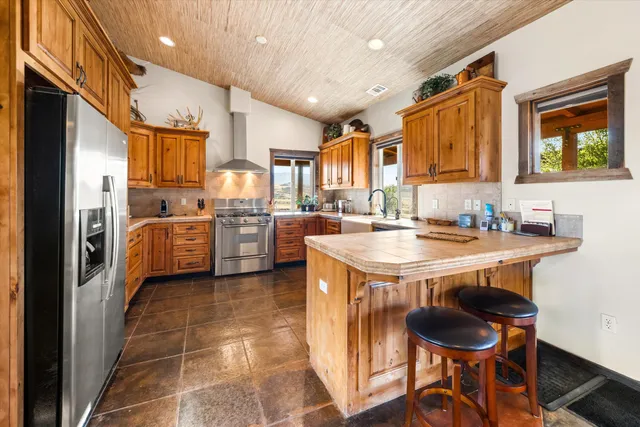 $1,200,000 | 13750 Cuyama Highway, Cuyama, CA 93254