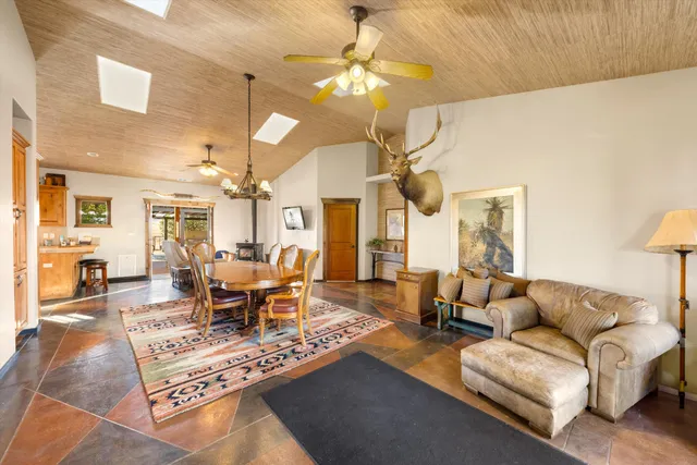 $1,200,000 | 13750 Cuyama Highway, Cuyama, CA 93254