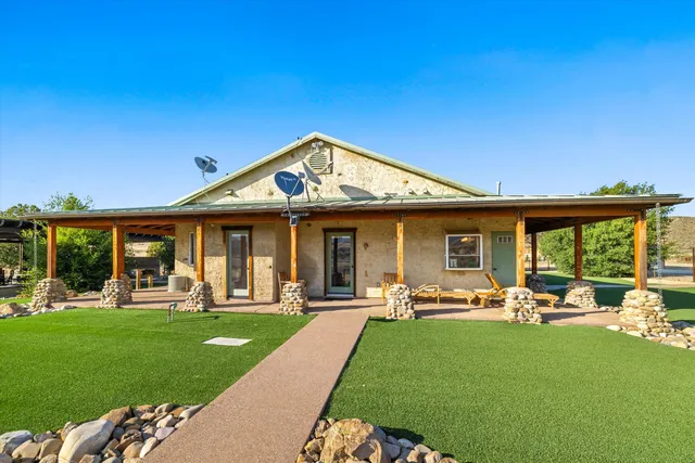 $1,200,000 | 13750 Cuyama Highway, Cuyama, CA 93254