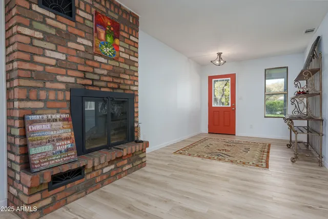 a view of a yard with an trees