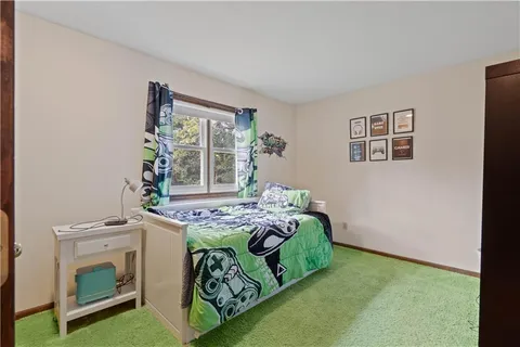 $680,000 | 7447 Black Oak Circle, Stilwell, KS 66085