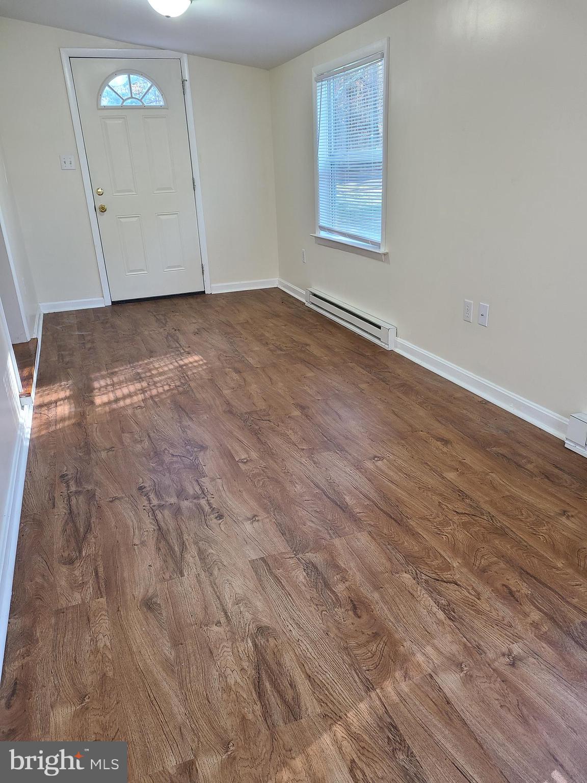 4722 Centennial Road Vienna, MD 21869 - Photo 2 of 41 Living Room