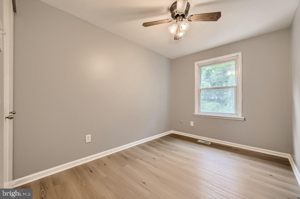 5409 Princess Drive Rosedale, MD 21237 - Photo 17 of 28