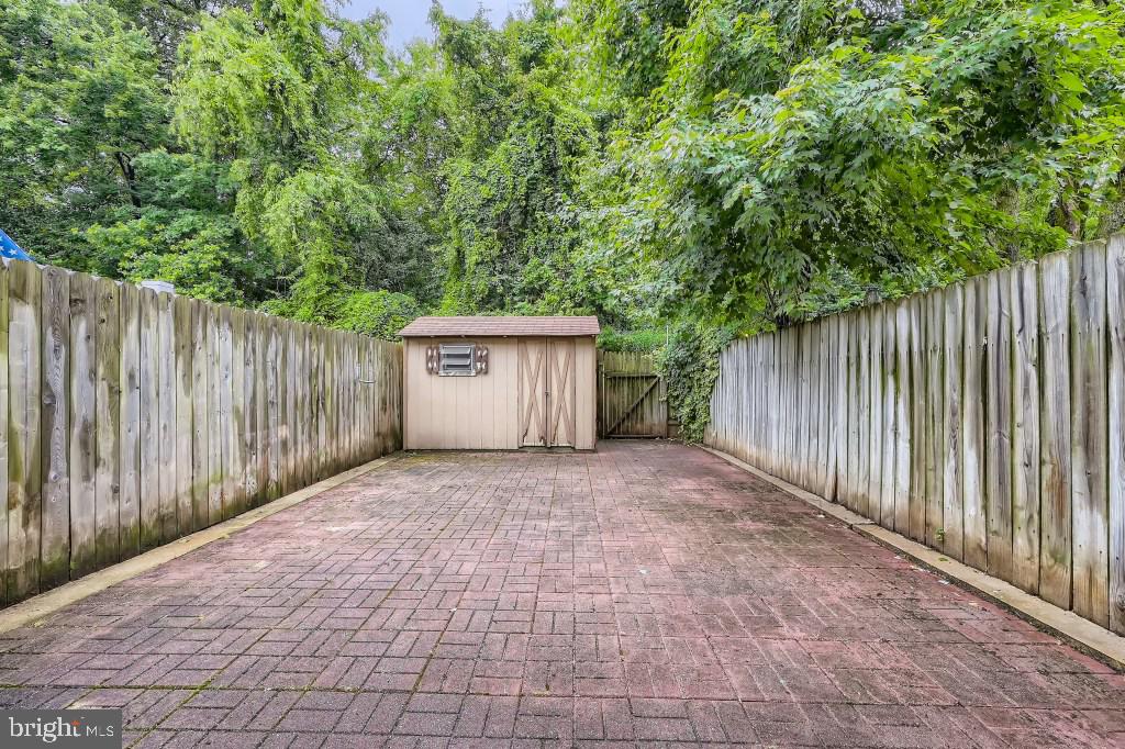 5409 Princess Drive Rosedale, MD 21237 - Photo 25 of 28