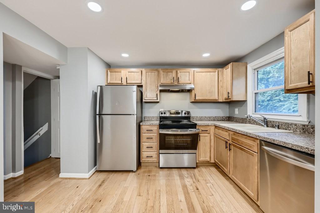 5409 Princess Drive Rosedale, MD 21237 - Photo 10 of 28