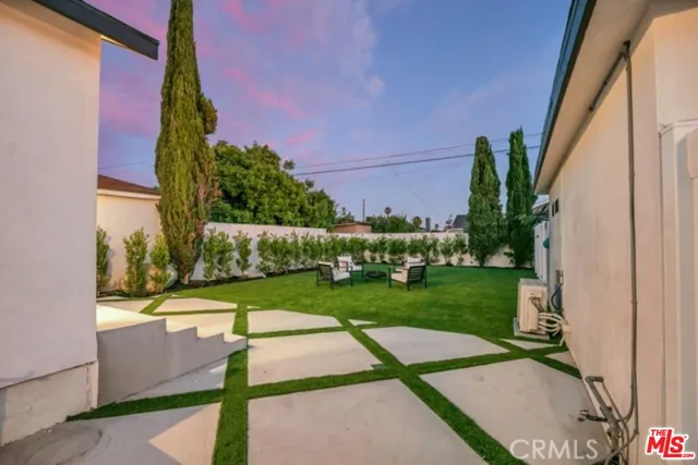 $4,750 | 11912 Elkwood Street, North Hollywood, CA 91605