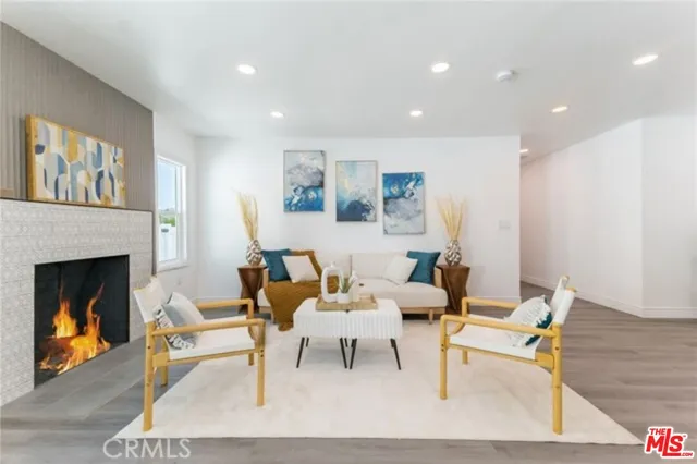 $4,750 | 11912 Elkwood Street, North Hollywood, CA 91605