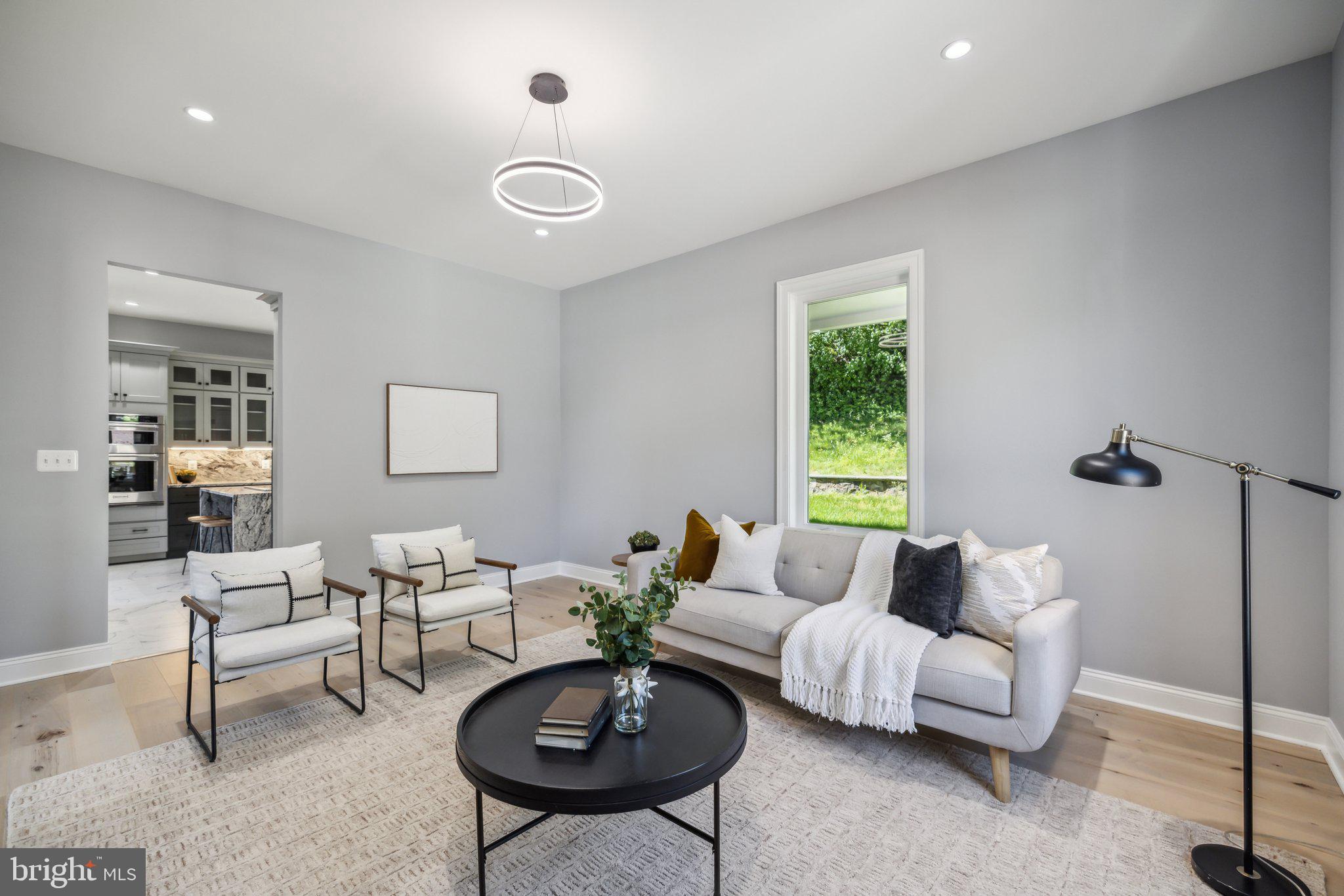 2811 21st Road South Arlington, VA 22206 - Photo 14 of 49 a living room with furniture and a large window