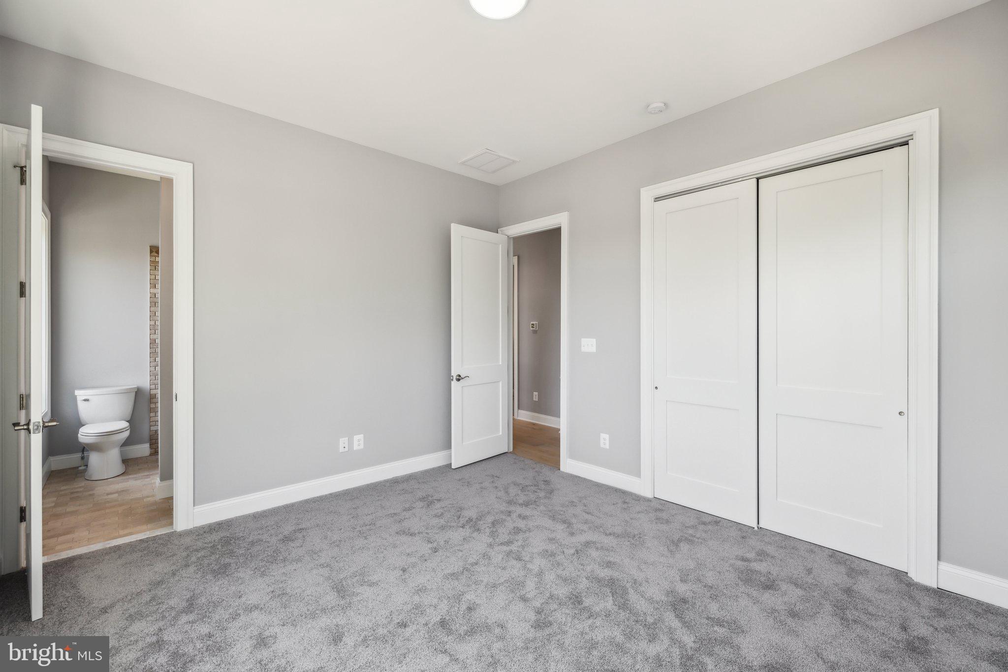 2811 21st Road South Arlington, VA 22206 - Photo 25 of 49 wooden floor and closet in a room
