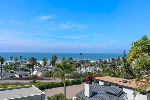$11,000 | 1654 Camino Del Mar, Unit UPPR, Del Mar, CA 92014