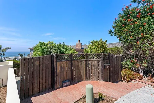$11,000 | 1654 Camino Del Mar, Unit UPPR, Del Mar, CA 92014