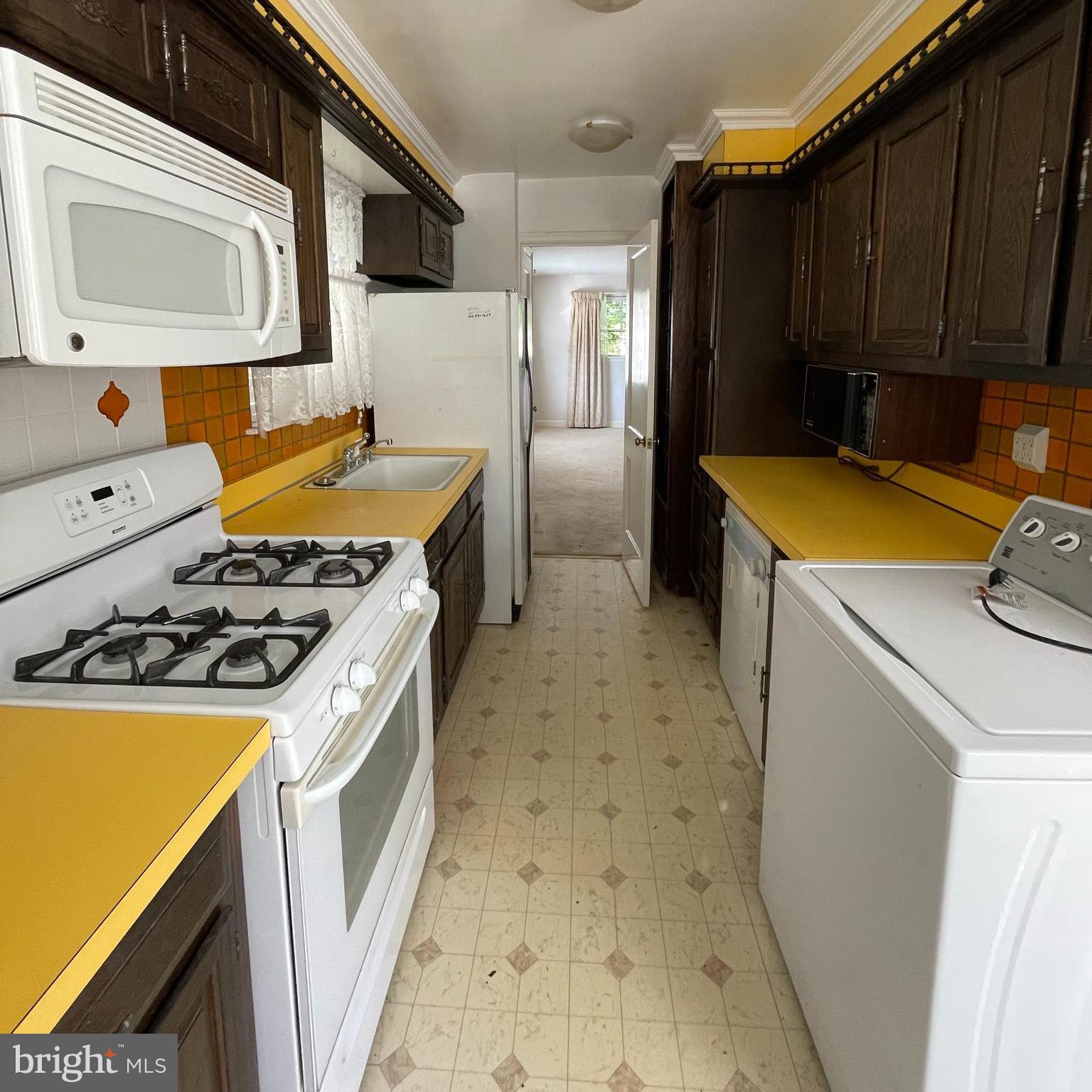 12100 Grandview Avenue Silver Spring, MD 20902 - Photo 7 of 16