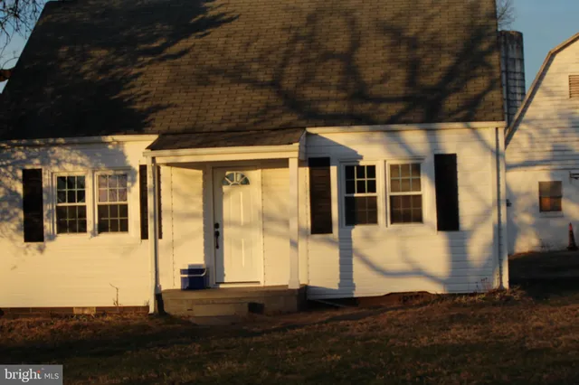 $7,500,000 | 10410 Kettle Run Road, Nokesville, VA 20181