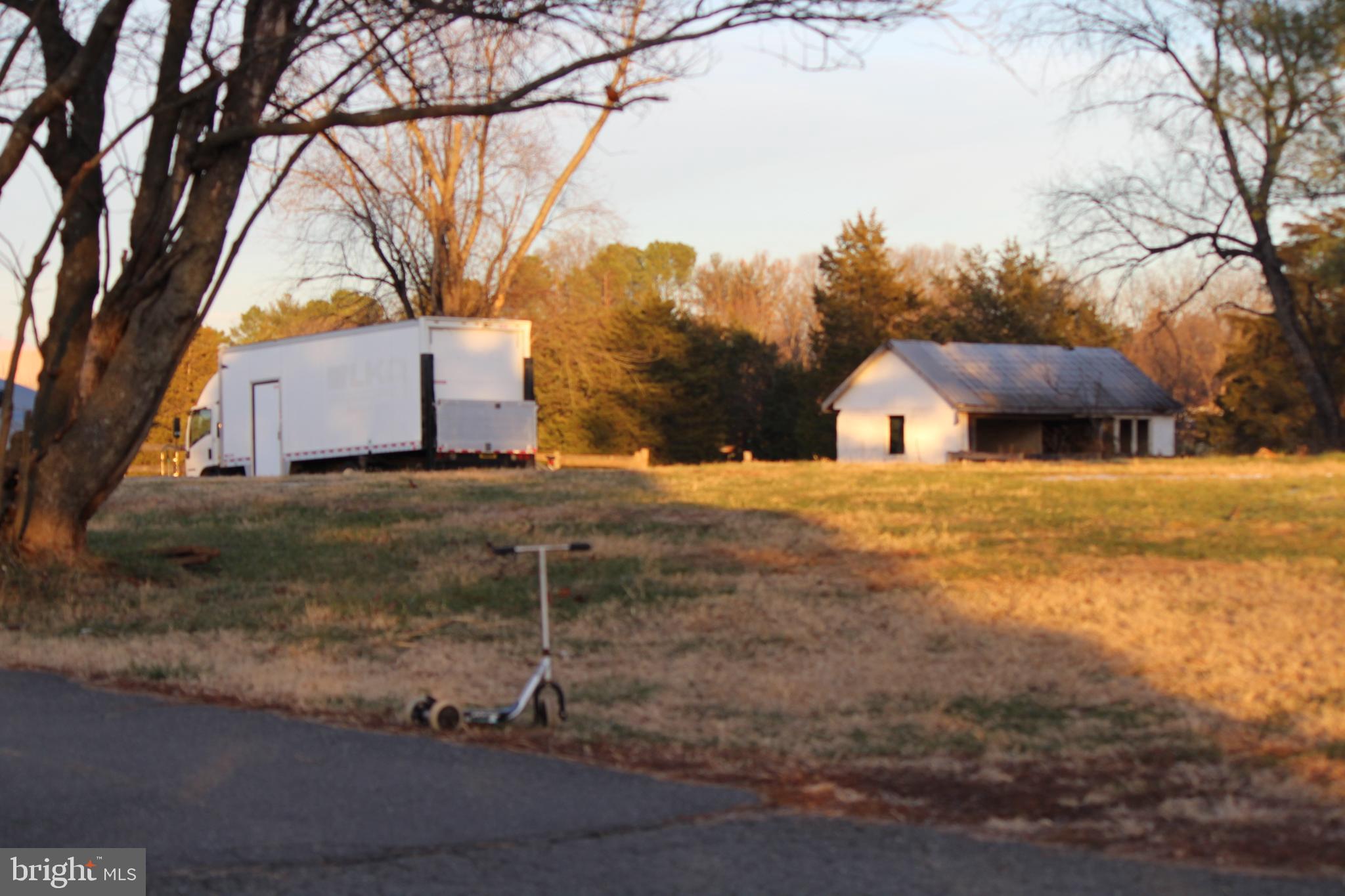 10410 Kettle Run Road Nokesville, VA 20181 - Photo 3 of 21