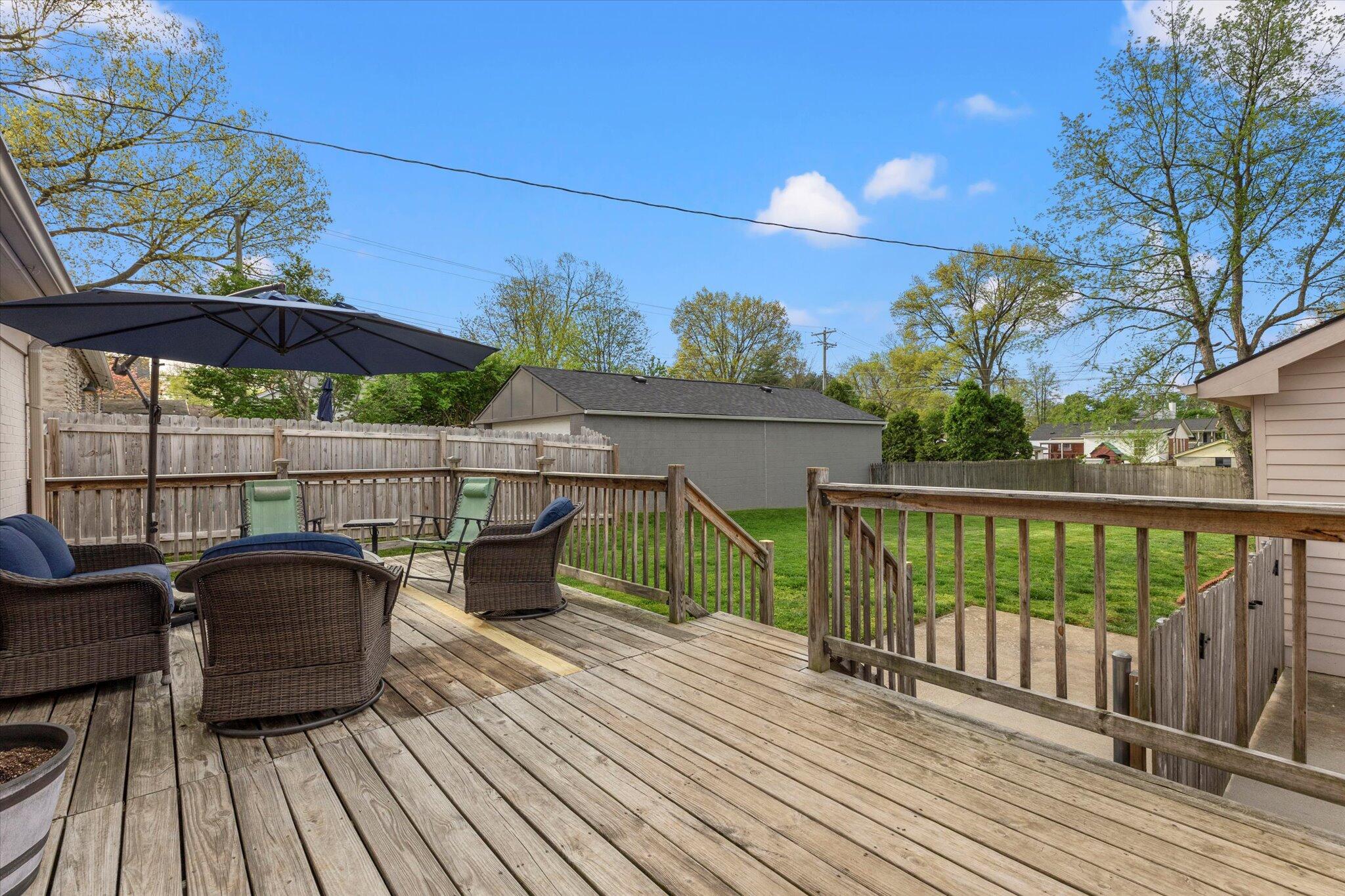 604 Cecil Way Lexington, KY 40503 - Photo 16 of 20 23-IMG_3139