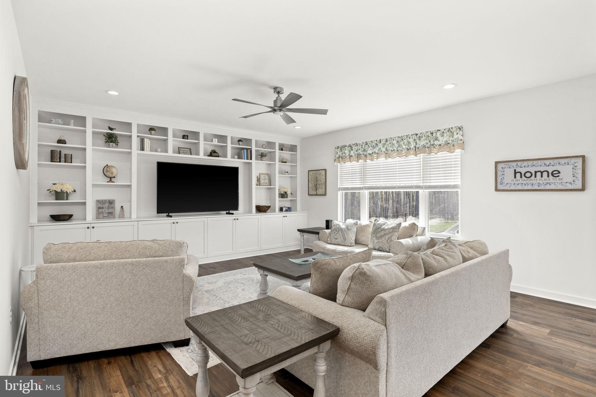 9092 Caledon Road King George, VA 22485 - Photo 10 of 79 Family Room off Kitchen