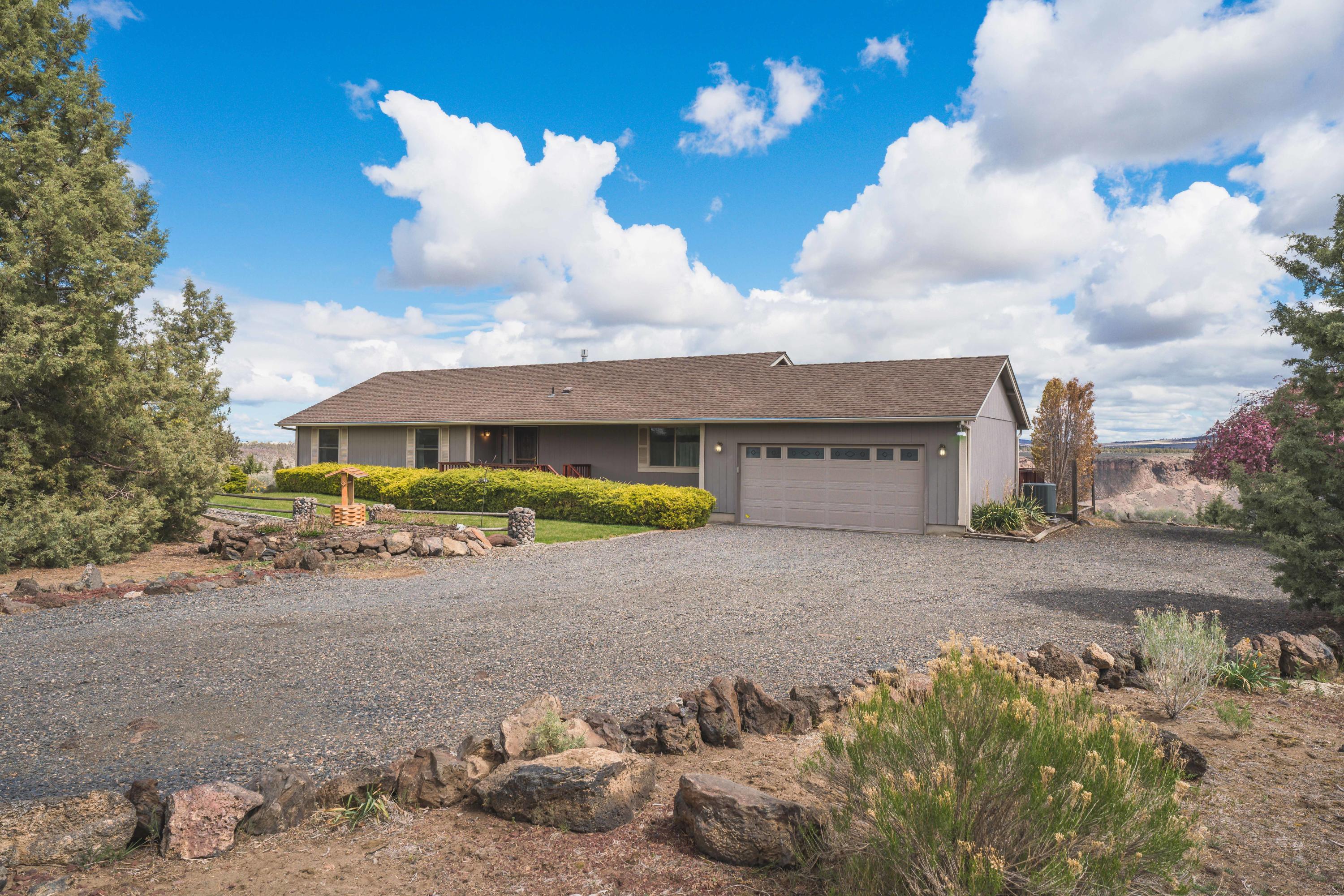 5634 Southwest Rim Road Terrebonne, OR 97760 - Photo 1 of 60 Rim Drive-47