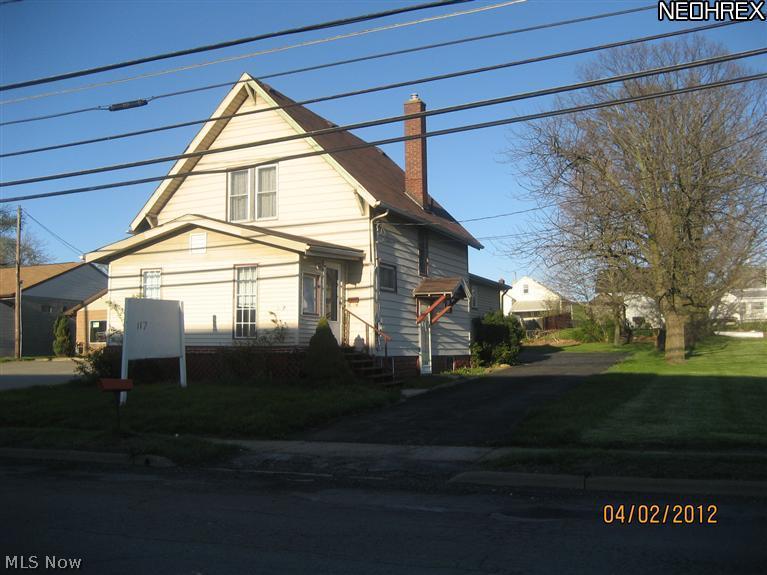 117 North Meridian Road Youngstown, OH 44509 - Photo 3 of 14