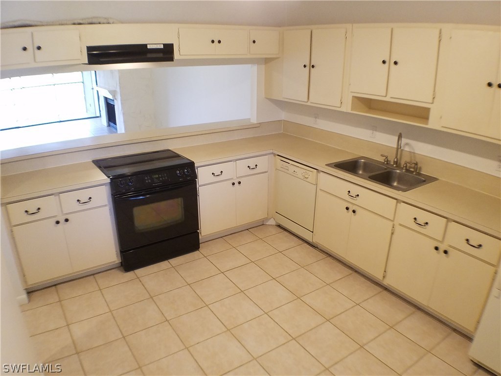 16620 Partridge Place Road, Unit 201 Fort Myers, FL 33908 - Photo 5 of 13 Gallery Image 5