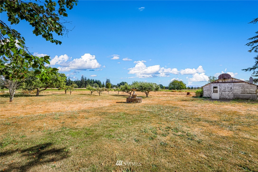 770 West Axton Road Bellingham, WA 98226 - Photo 21 of 40