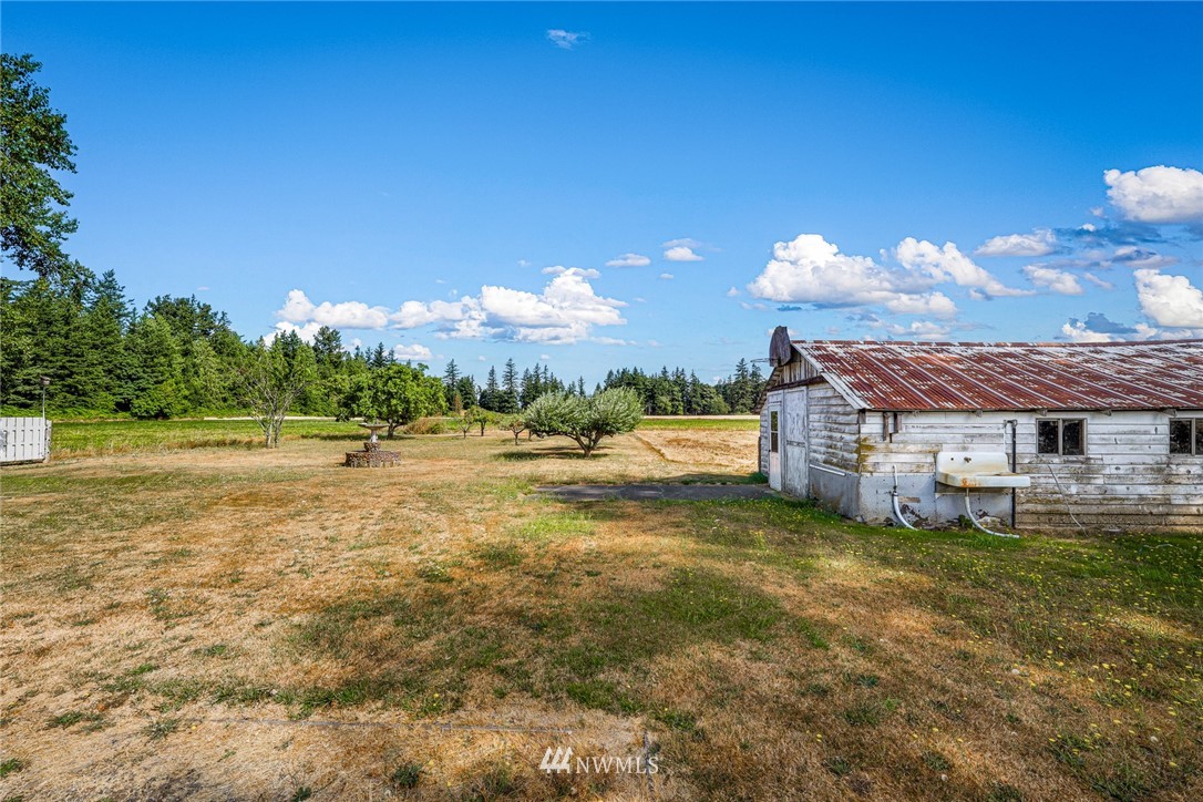 770 West Axton Road Bellingham, WA 98226 - Photo 22 of 40