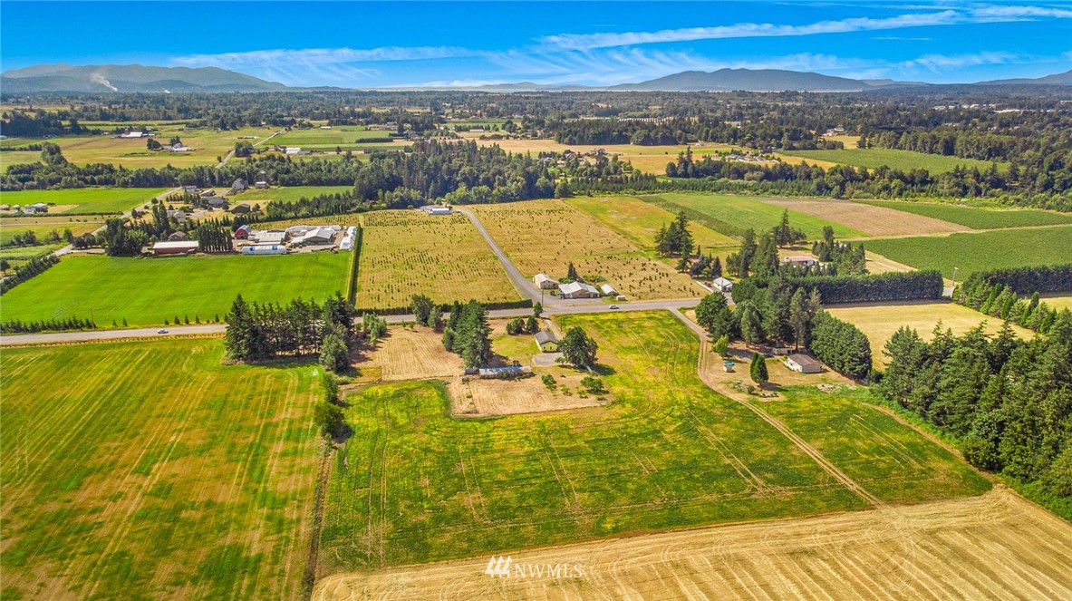 770 West Axton Road Bellingham, WA 98226 - Photo 31 of 40