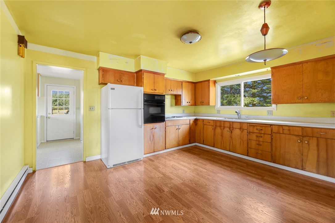 770 West Axton Road Bellingham, WA 98226 - Photo 7 of 40