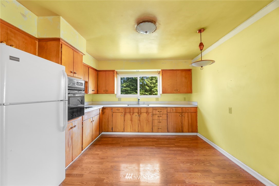 770 West Axton Road Bellingham, WA 98226 - Photo 8 of 40
