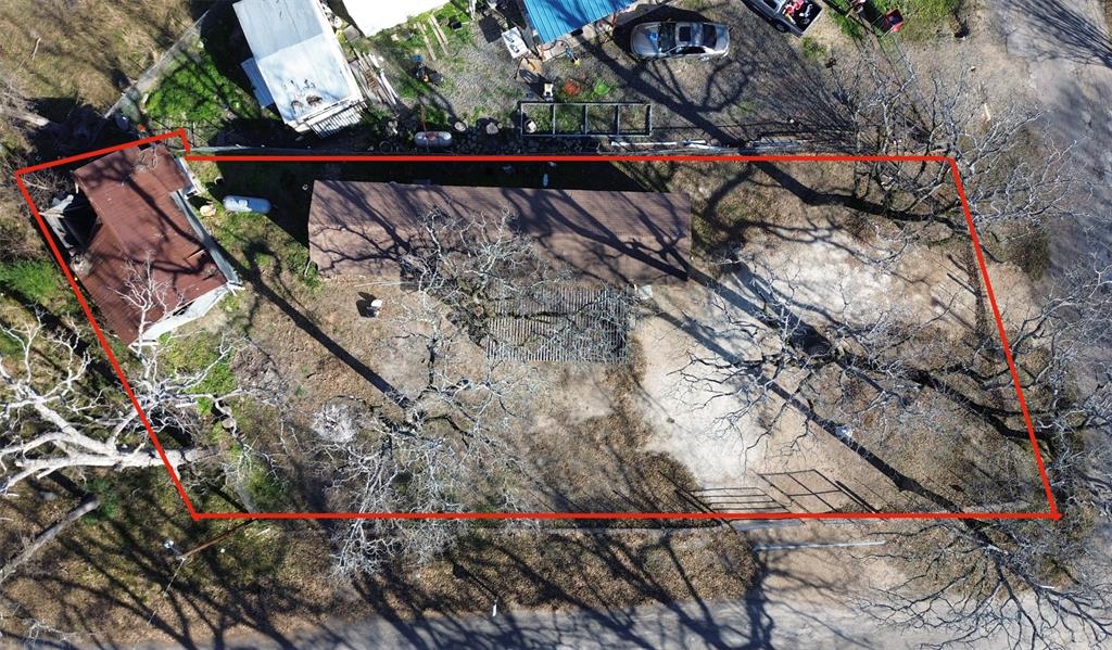 10300 Tanglewood Circle, Unit 1 Wills Point, TX 75169 - Photo 6 of 13 a view of street with flowers and trees