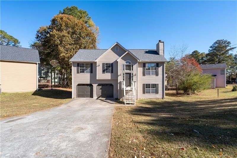 5068 Furlong Way Powder Springs, GA 30127 - Photo 2 of 37