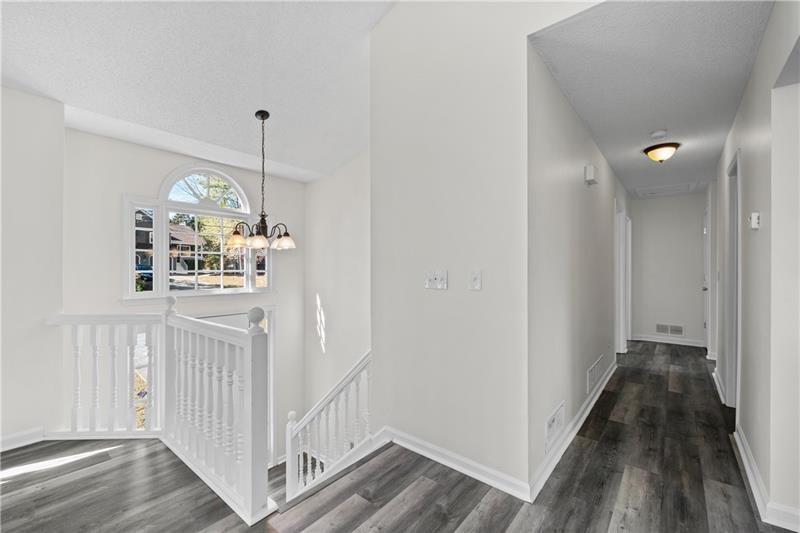 5068 Furlong Way Powder Springs, GA 30127 - Photo 6 of 37