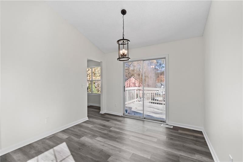 5068 Furlong Way Powder Springs, GA 30127 - Photo 10 of 37